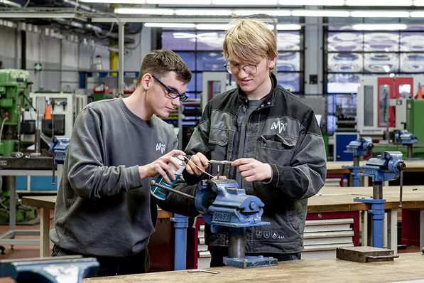 Industriemechaniker, Beispielfoto, dekorativ