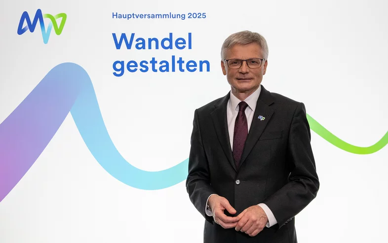 Dr. Georg Müller, Vorsitzender des Vorstands der MVV Energie AG, auf der Hauptversammlung.